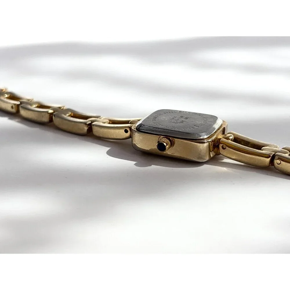 Gloria Vanderbilt GV II Gold T Ladies Vintage Wristwatch - 16mm - WORKS!
